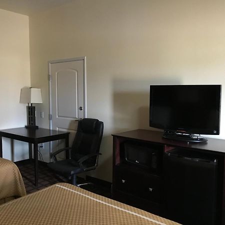 Executive Inn And Suites Pittsburg ภายนอก รูปภาพ