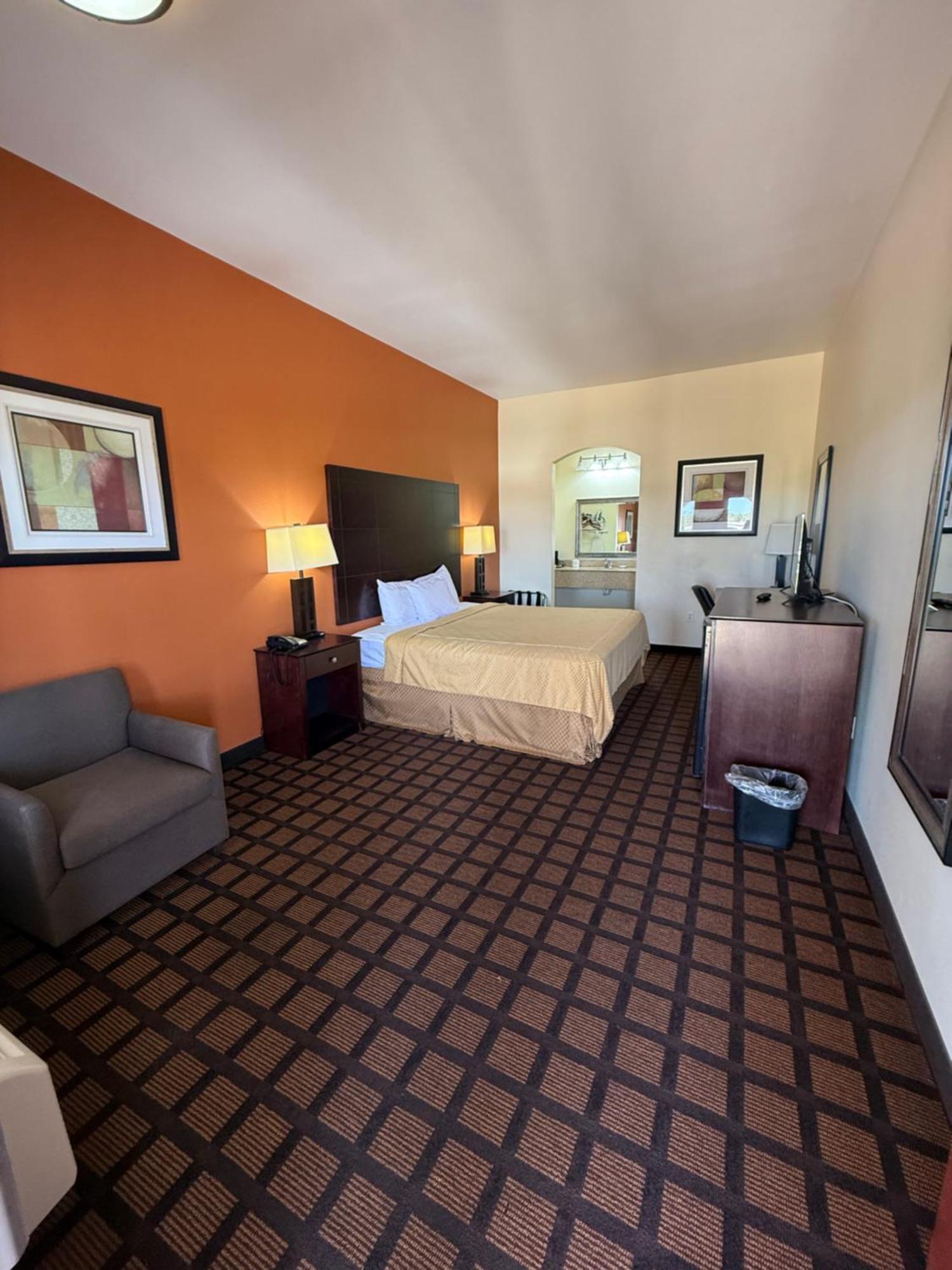 Executive Inn And Suites Pittsburg ภายนอก รูปภาพ